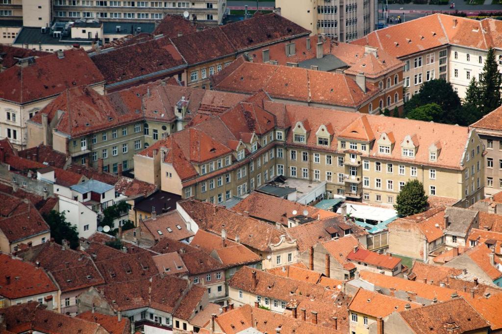 Hotel Coroana Braszów Zewnętrze zdjęcie